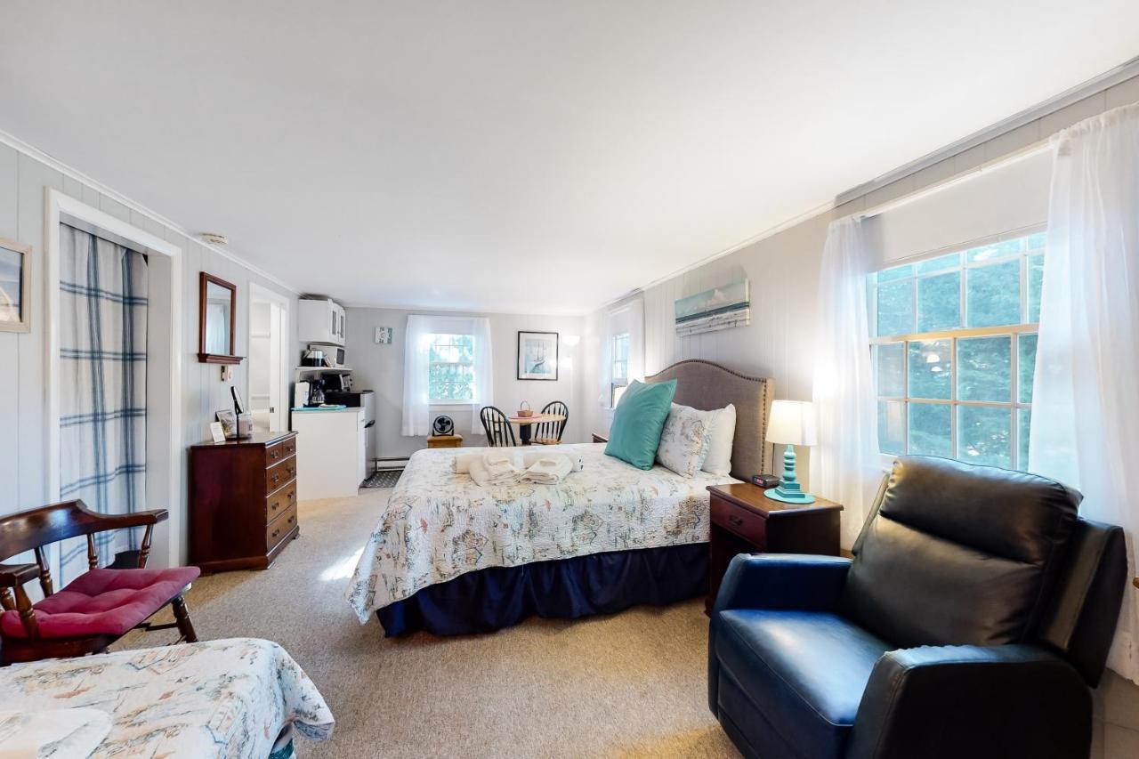 Beach Rose Guest Studio Nauset Heights Exterior photo