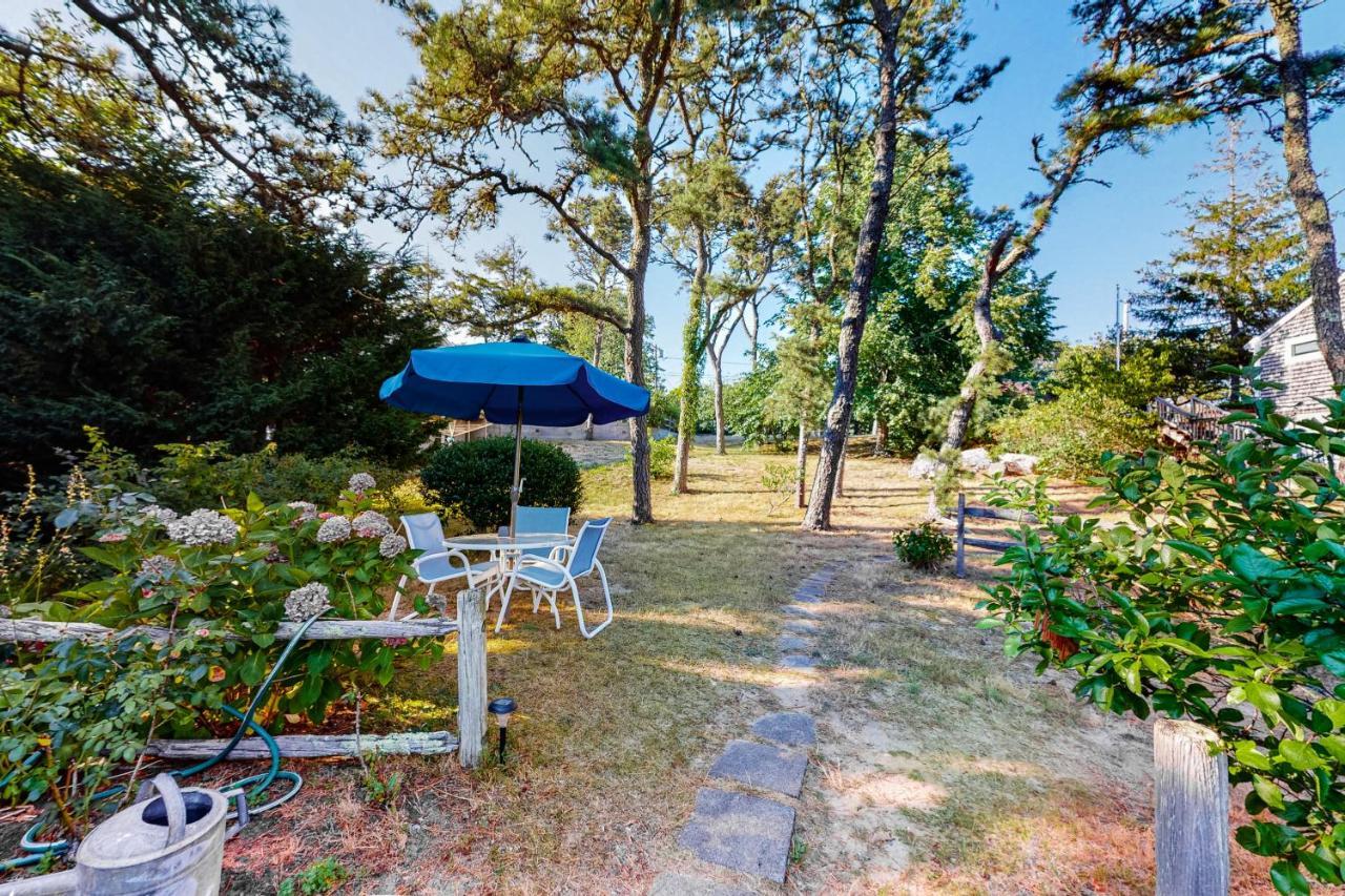 Beach Rose Guest Studio Nauset Heights Exterior photo