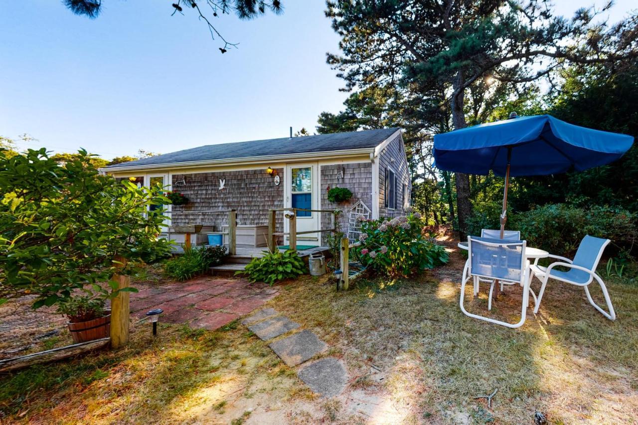 Beach Rose Guest Studio Nauset Heights Exterior photo